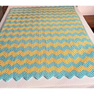 Handmade Crochet Zig Zag Pattern Afghan Turquoise & Yellow Vintage Cottagecore